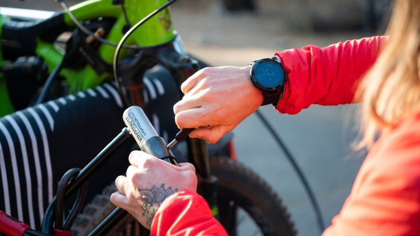 mobvoi ticwatch gtx - this watch can be a little laggy to wake up when you raise your wrist.