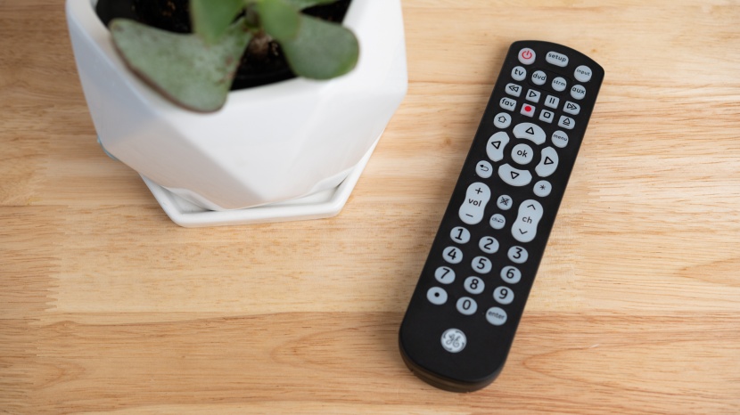 the ge pro 40081 is simple to program and operate so that you can...