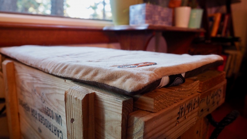 cat bed - the removable cover of the thermo-kitty mat makes cleaning a breeze.