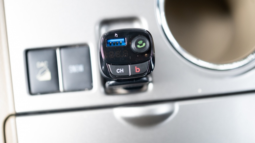 fm transmitter - compact and feature packed, this unit earned the appreciation of all...