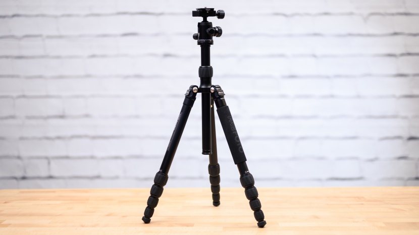 travel tripod - the mefoto roadtrip classic lightweight is exceptionally stable.