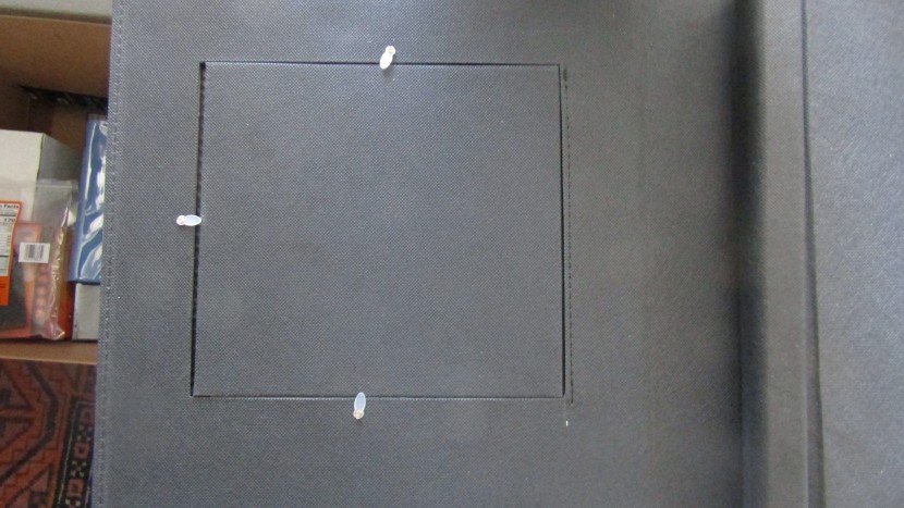 the flap for the recutms front photo insert does not fit well.