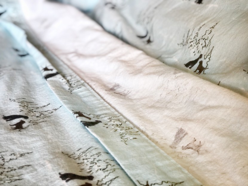 flannel sheets - these flannels from eddie bauer offer a great compromise of warmth...