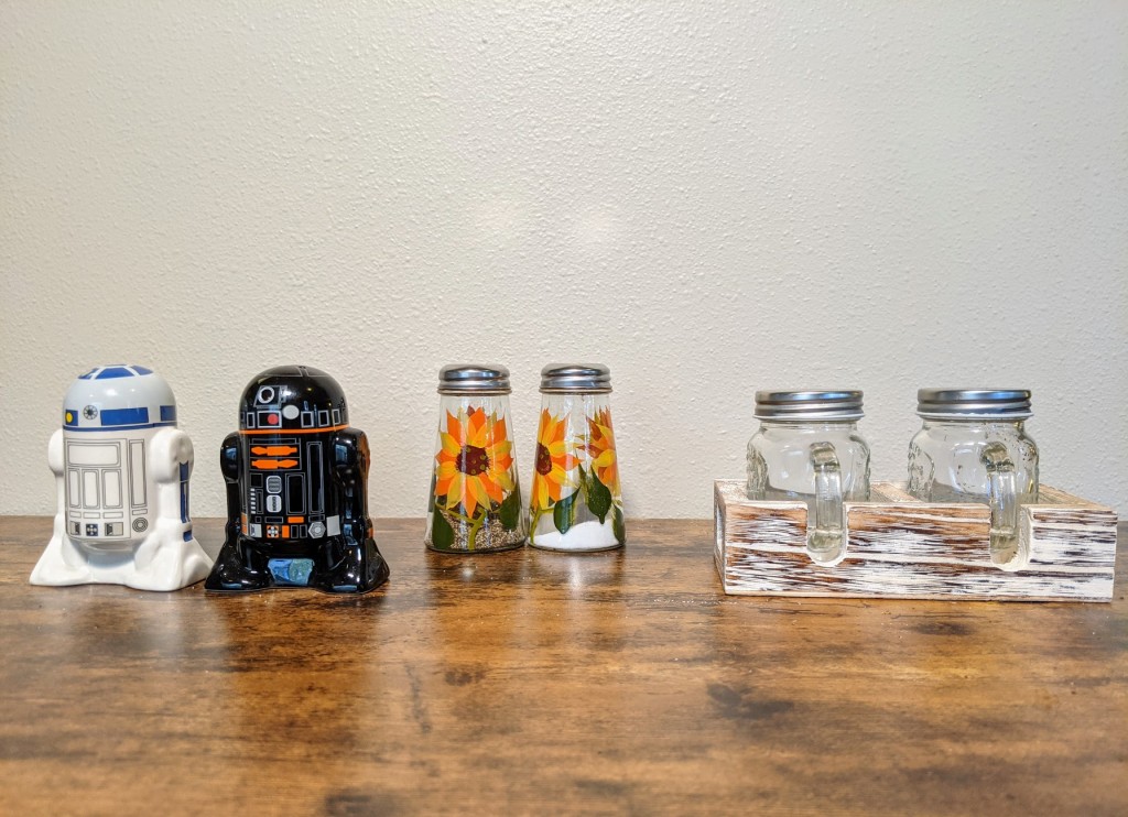 Star Wars Vintage Salt And Pepper Shakers