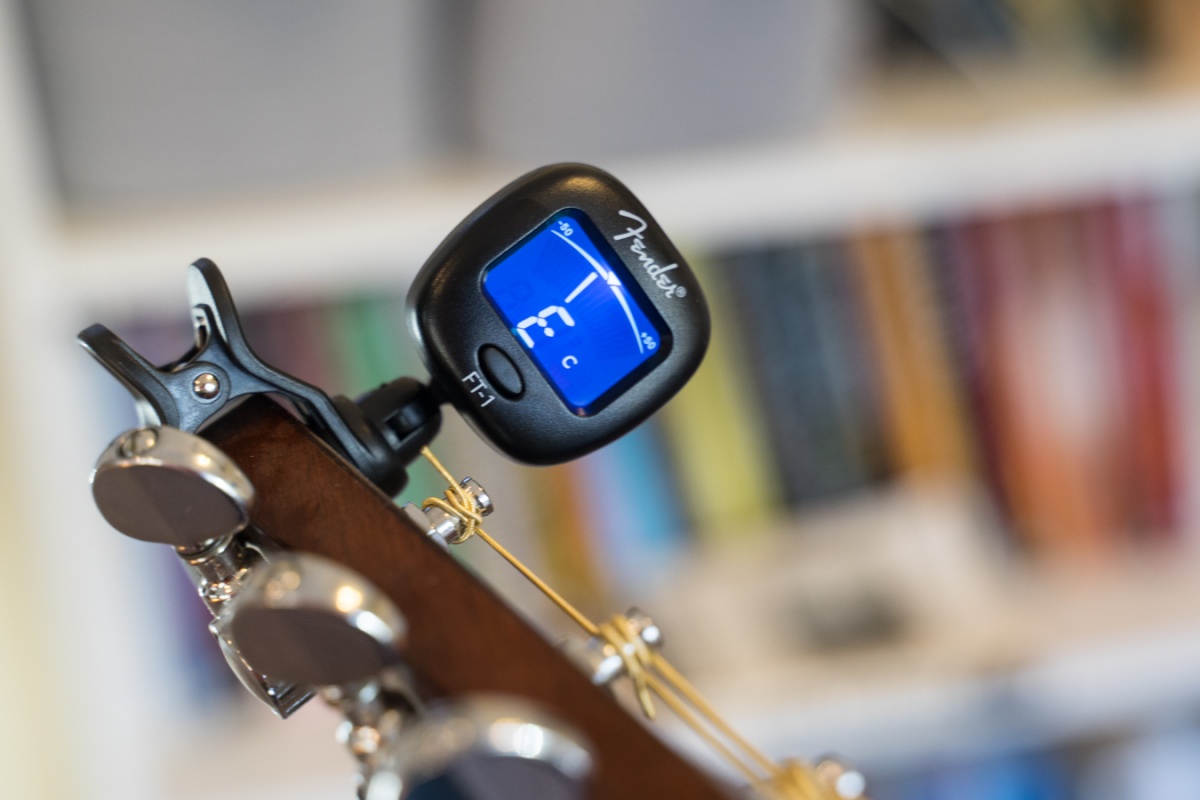 The 5 Best Guitar Tuners Tested Rated
