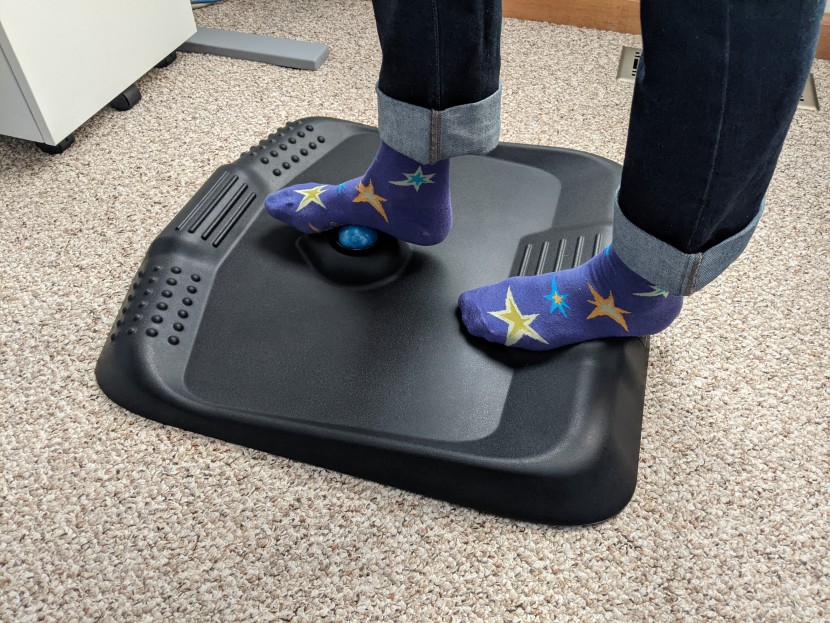 standing desk mat - raised mat features encourage movement and foot massages.