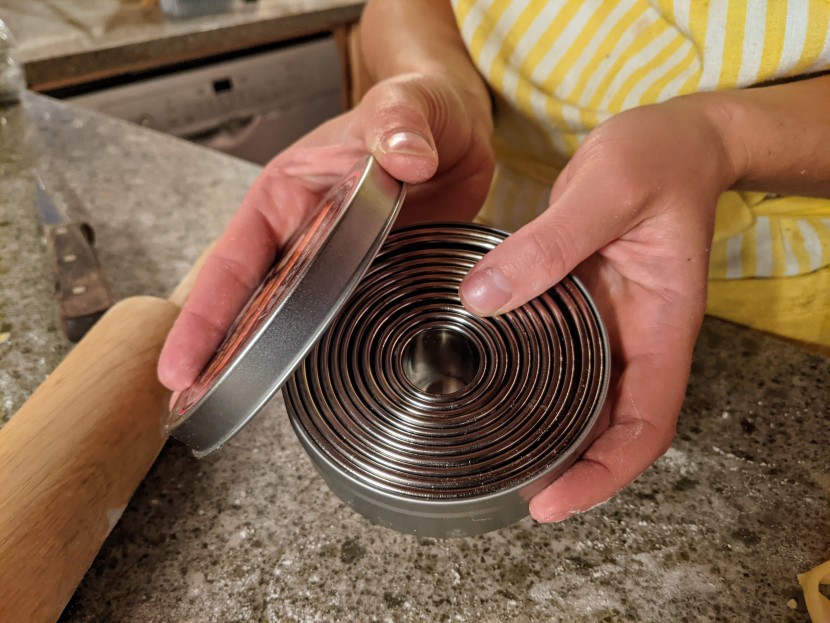 a hard-sided, aluminum case helps protect and organize the k&amp;s...