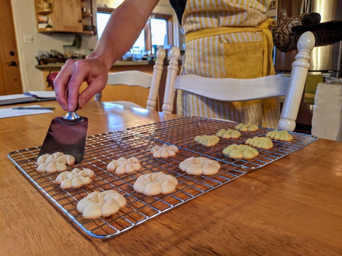 Kitchenatics Quarter Sheet Baking Pan with Rack for Roasting and Baking