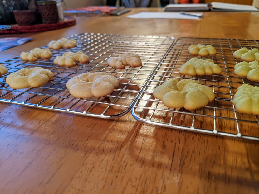 cooling rack - this set of two perfectly pairs into one, nearly seamless half-sheet...