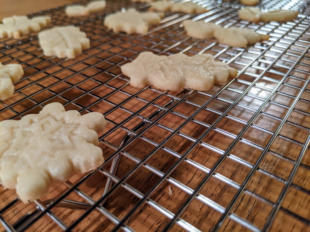 REVIEW T-Fal AirBake Cookie Sheets & Wilton Cooling Rack I LOVE THEM 