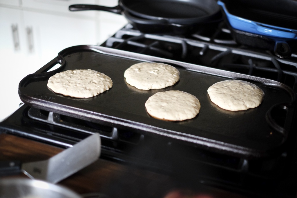 The Whatever Pan Cast Aluminum Griddle Pan for Stove Top - Lighter than  Cast Iron Skillet Pancake Griddle with Lid - Nonstick Stove Top Grill 10.6