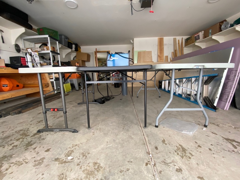 folding table - a look at the designs of the three larger folding tables in this...