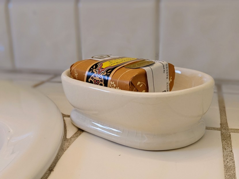 bathroom soap dish - the classic shape of the mdesign is reminiscent of an old-fashioned...