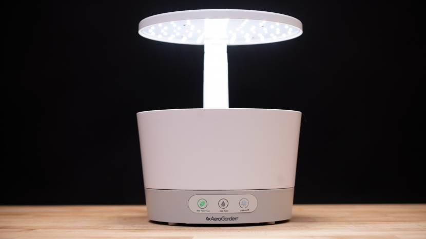 indoor garden - this figured hydroponic garden is easy to use, yielding quick...