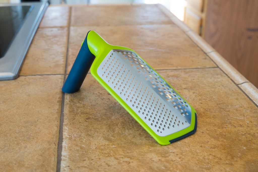 Joseph Joseph Twist Course & Fine Grater, Green