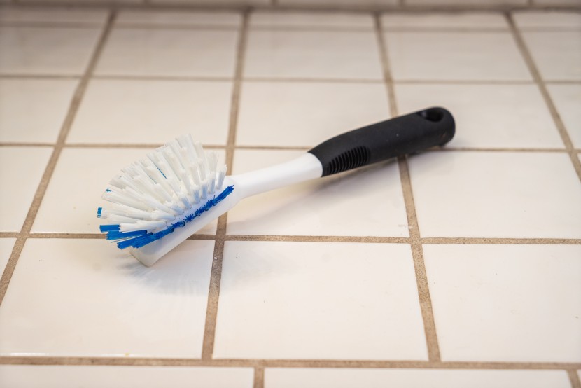 cleaning brush - an inexpensive and excellent brush that is a pleasure to handle and...