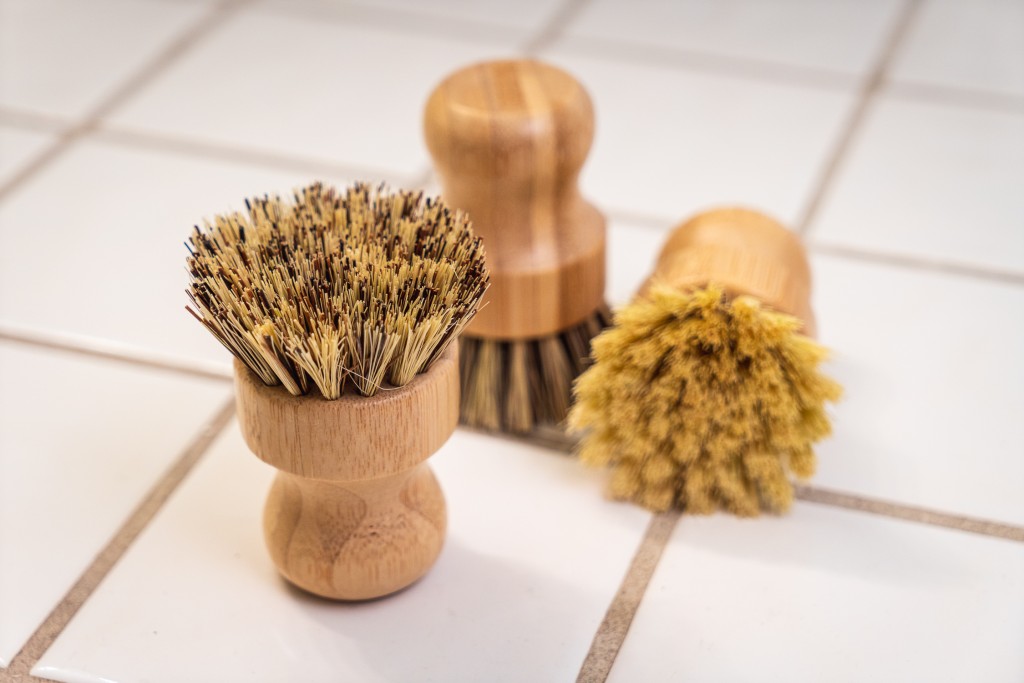 3 PCS Dish Brush Bamboo Dish Scrubber Kitchen Scrub Brush for Cleaning  Dishes, Pots, Pans, Sink and Vegetables 
