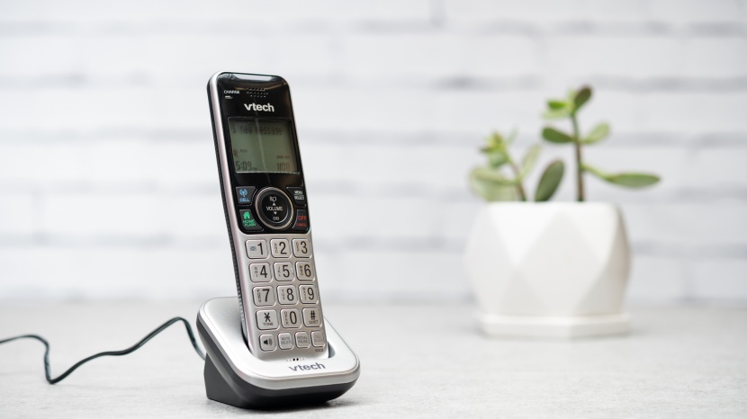 vtech vs112-2 - the display on this phone is very easy to read.