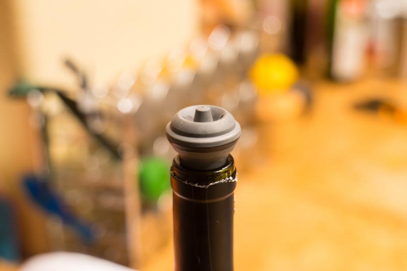 wine stopper - this stopper uses a vacuum to remove air and help prevent oxidation...