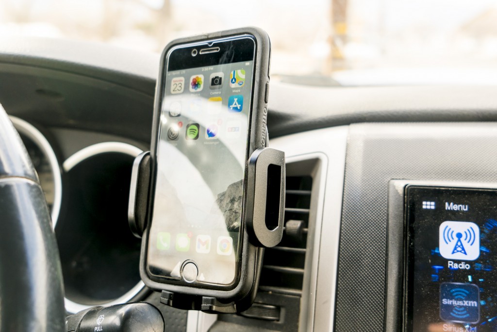 The Best Car Phone Holders of 2024
