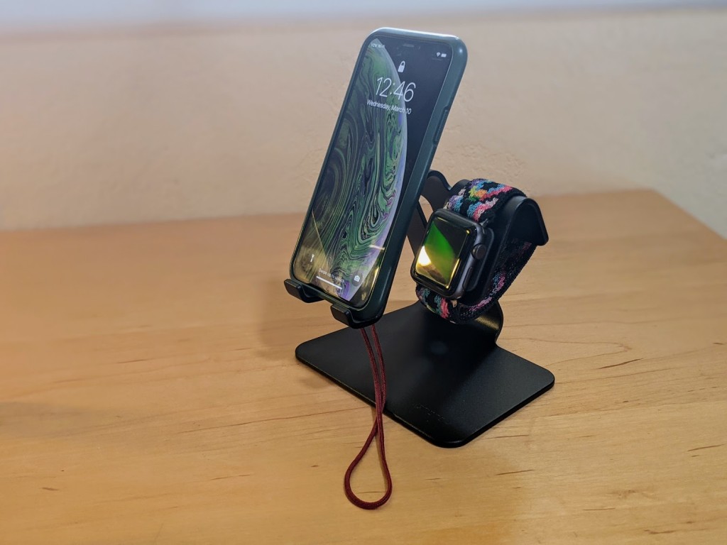  DIMONCOAT Cell Phone Stand for Desk, Angle Height