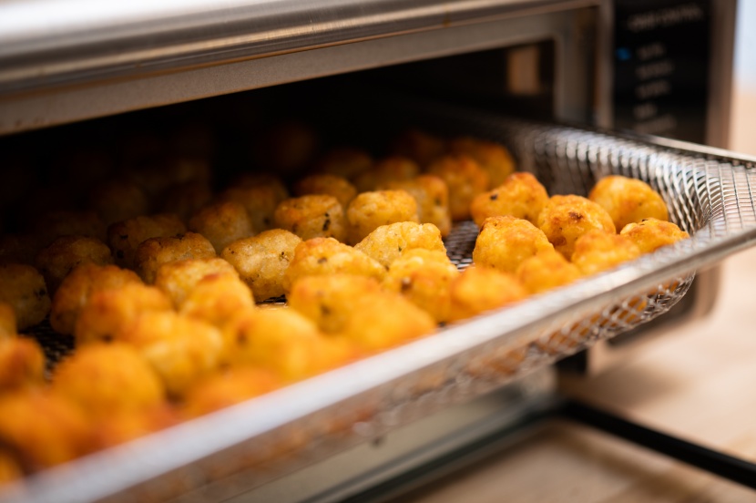 ninja foodi digital oven - the ninja foodi digital oven manages to air fry just as well as...