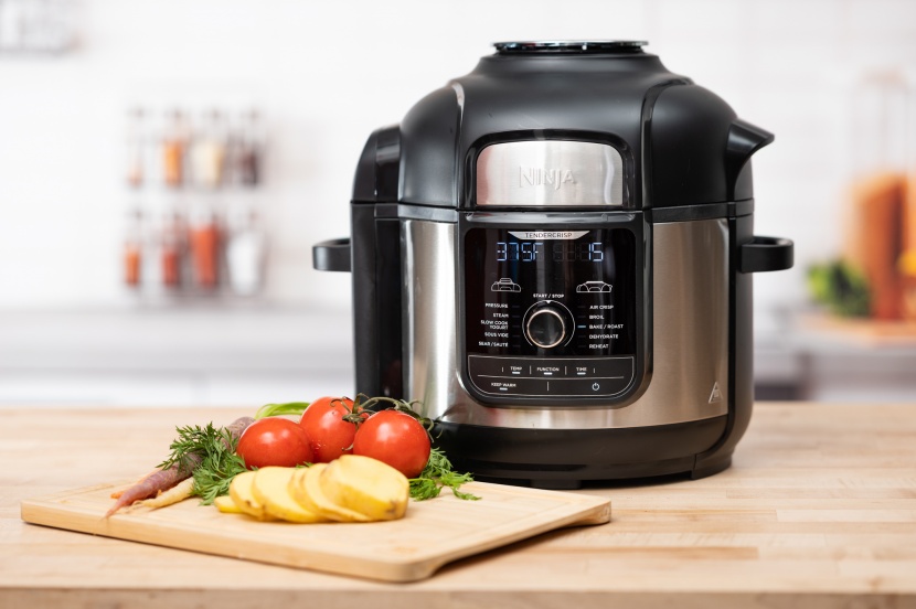 ninja foodi deluxe xl - the foodi deluxe displayed good all-around cooking performance in...