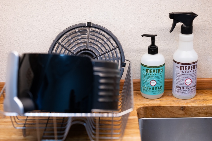 ultrean air fryer - after particularly messy recipes the ultrean took some, but not too...