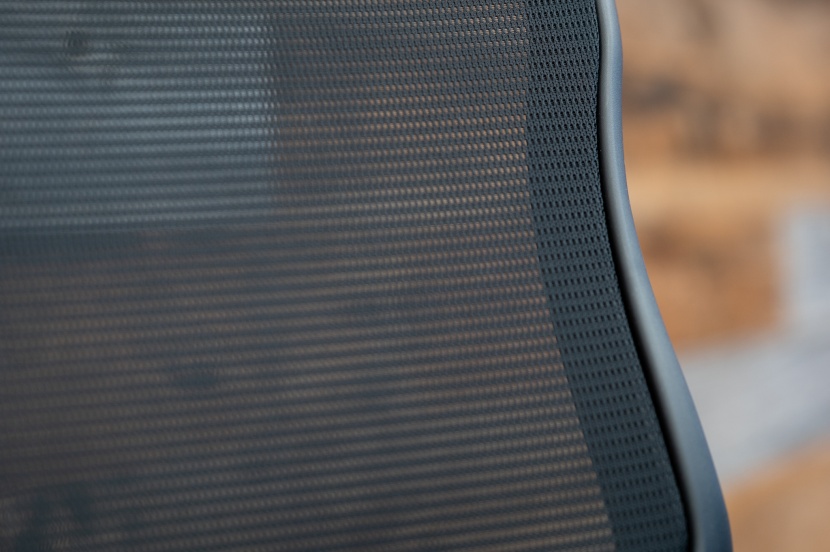 hon wave mesh high-back (hvl702) - we could see the mesh back on the hon start wearing out and sagging...