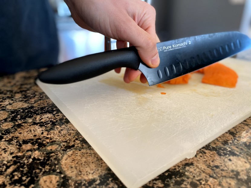 santoku knife - this knife delivers exactly what you would hope from a model in this...