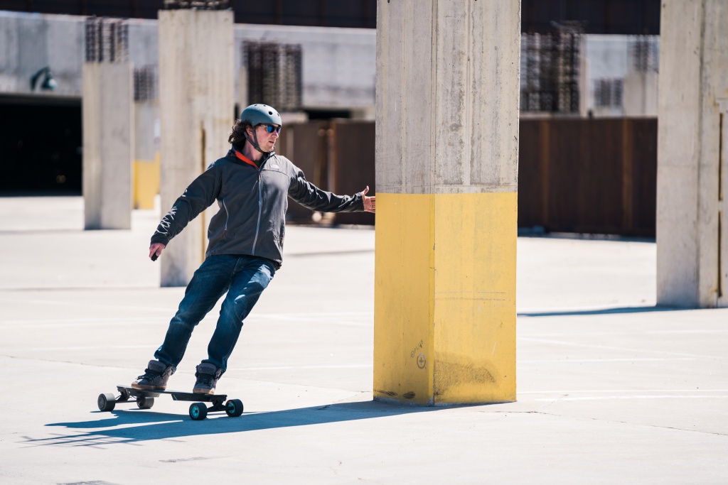 skatebolt breeze ii - this board easily made it over 11 miles in our range test.