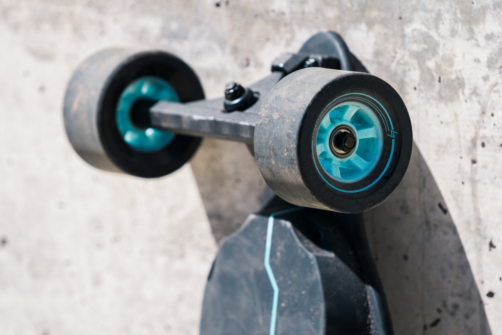 skatebolt breeze ii - this board received some lackluster scores in our build metric.