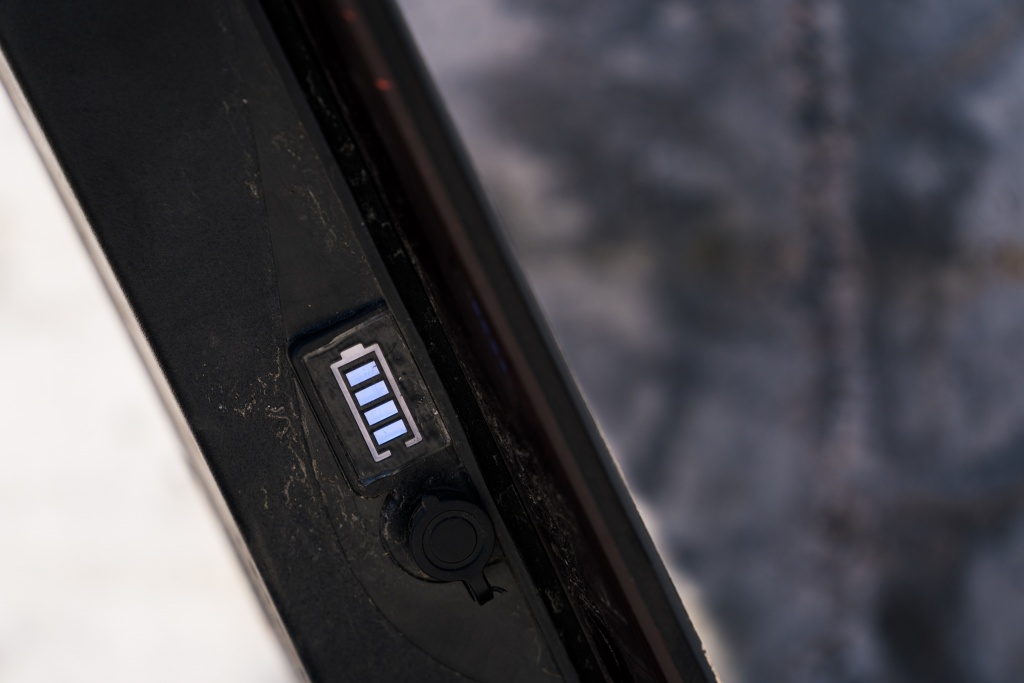 hiboy s22 - this board delivered typical results in our range test.