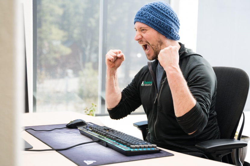 gaming mouse - the face of vanquishing one's opponent thanks, in part, to a...