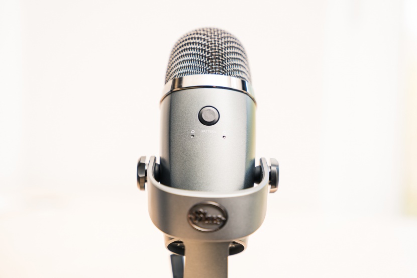 usb microphone - switching between polar patterns on the nano was as easy as a button...