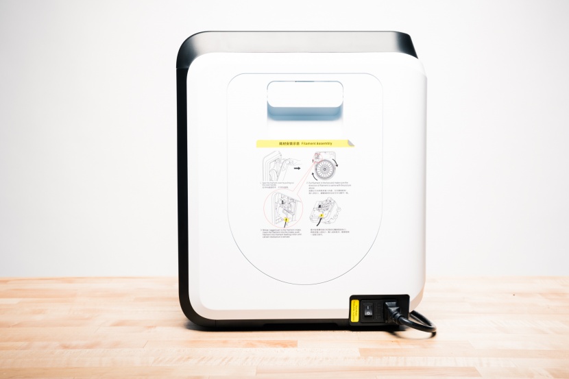 flashforge adventurer 3 - the spool holder is designed for smaller than average rolls.