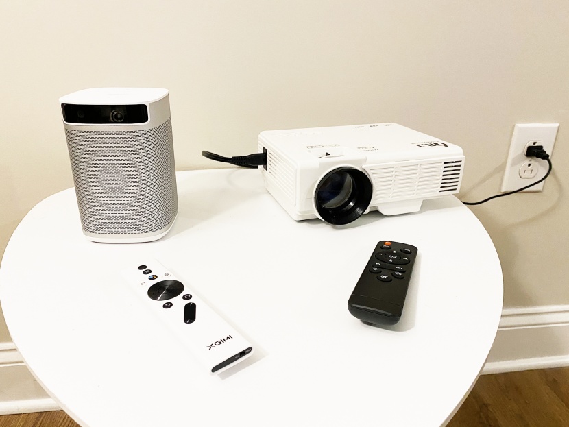 not all these portable projectors had internal batteries, a good...