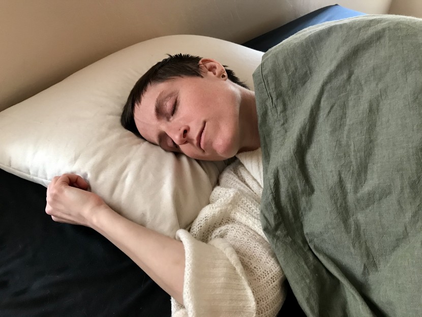 The 6 Best Pillow for Side Sleepers GearLab