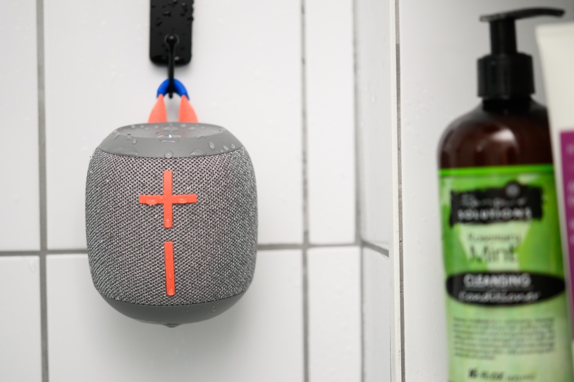 ultimate ears wonderboom 2 - with an ip67 rating, this dustproof water-resistant speaker can...