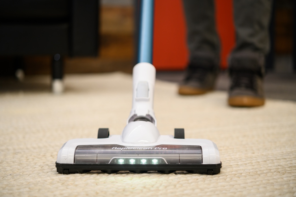 Black and Decker Powerseries Pro Cordless Vacuum REVIEW + TESTS