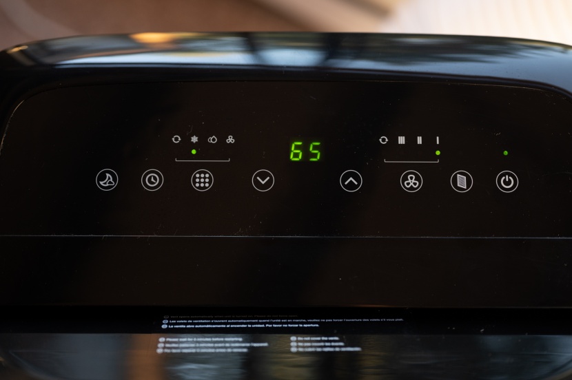 honeywell 8,000 btu - this model has a very user-friendly interface.