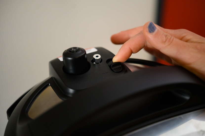 instant pot duo plus 6 quart - the vent slide on the duo plus is a huge upgrade.