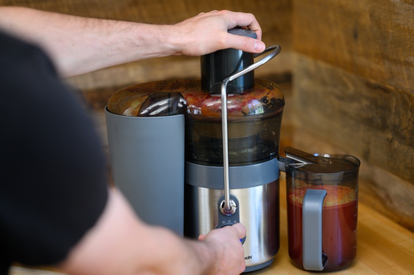 juicer - wide-mouth models like the hamilton beach big mouth premium are able...