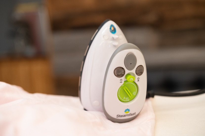 steamfast sf-717 mini - due to its general size and shape, this model is not what we...