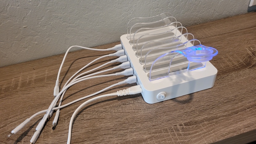 charging station - the integrated apple watch stand on the soopii is a handy feature...