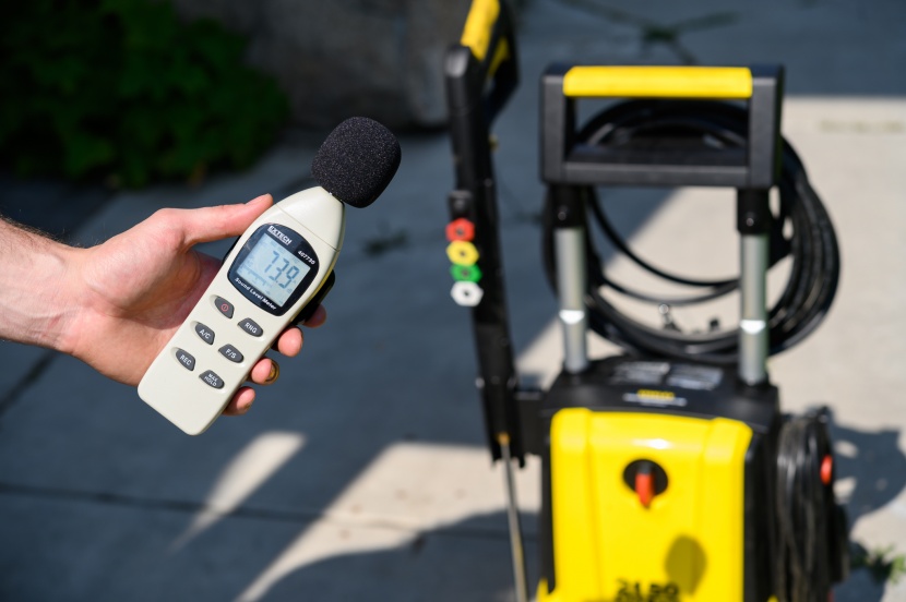 the stanley shp2150 is one of the quietest we tested.