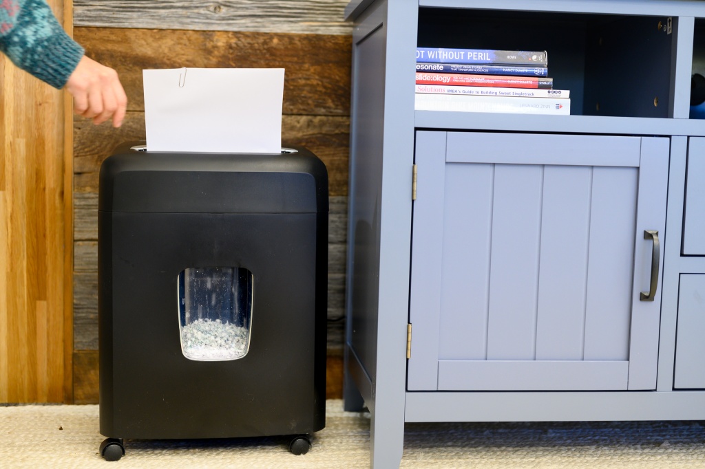 The best paper shredders in 2023, tested by editors