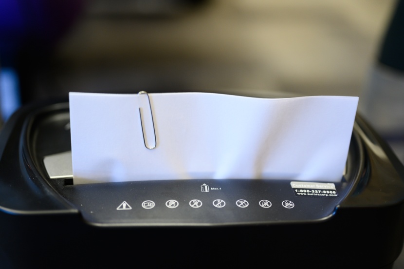 aurora au1230xa  anti-jam 12-sheet crosscut - this shredder is one of the fastest we&#039;ve have the pleasure of...