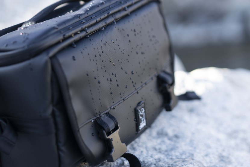 sling camera bag - the chrome niko boasts burly 1000-dnier tpe materials for beefy...