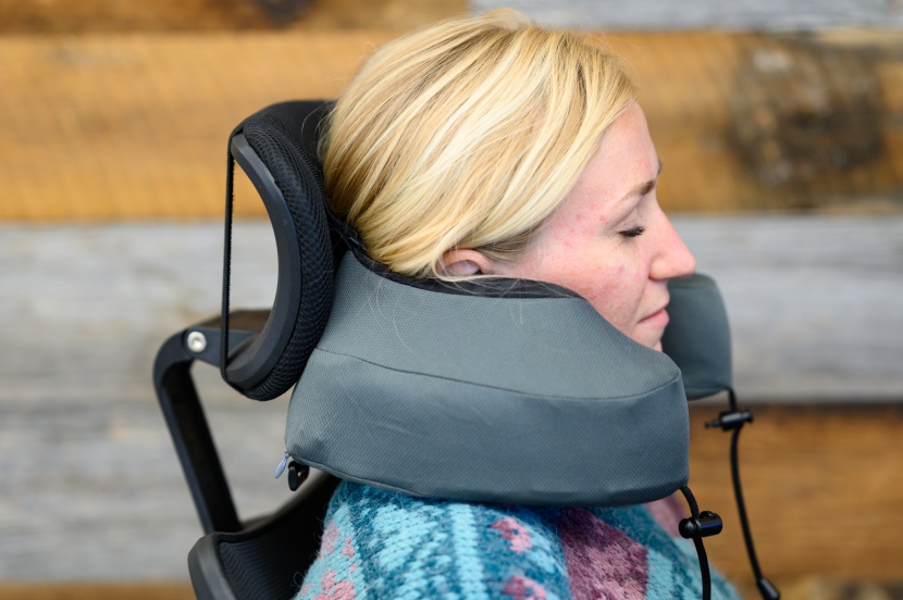 travel pillows - the cabeau evolution s3 offers some of the highest sidewalls of any...